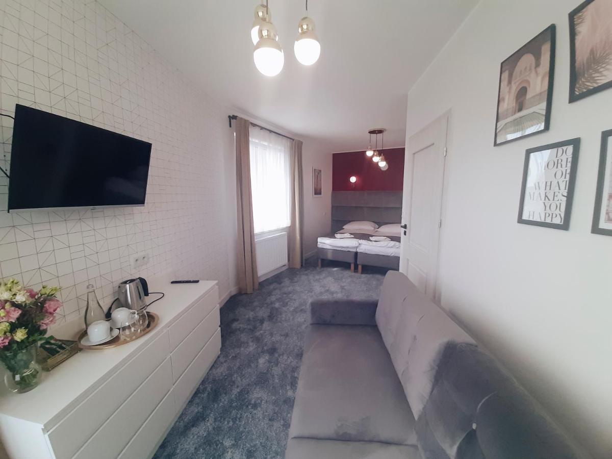 Wyjatkowe Smaki Bed and Breakfast Pruszcz Gdański Buitenkant foto